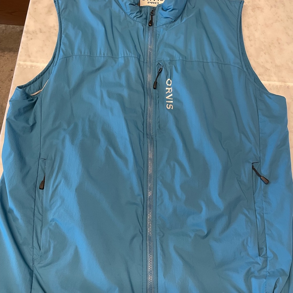 Orvis Men’s Pro Insulated Vest, Large, Blue